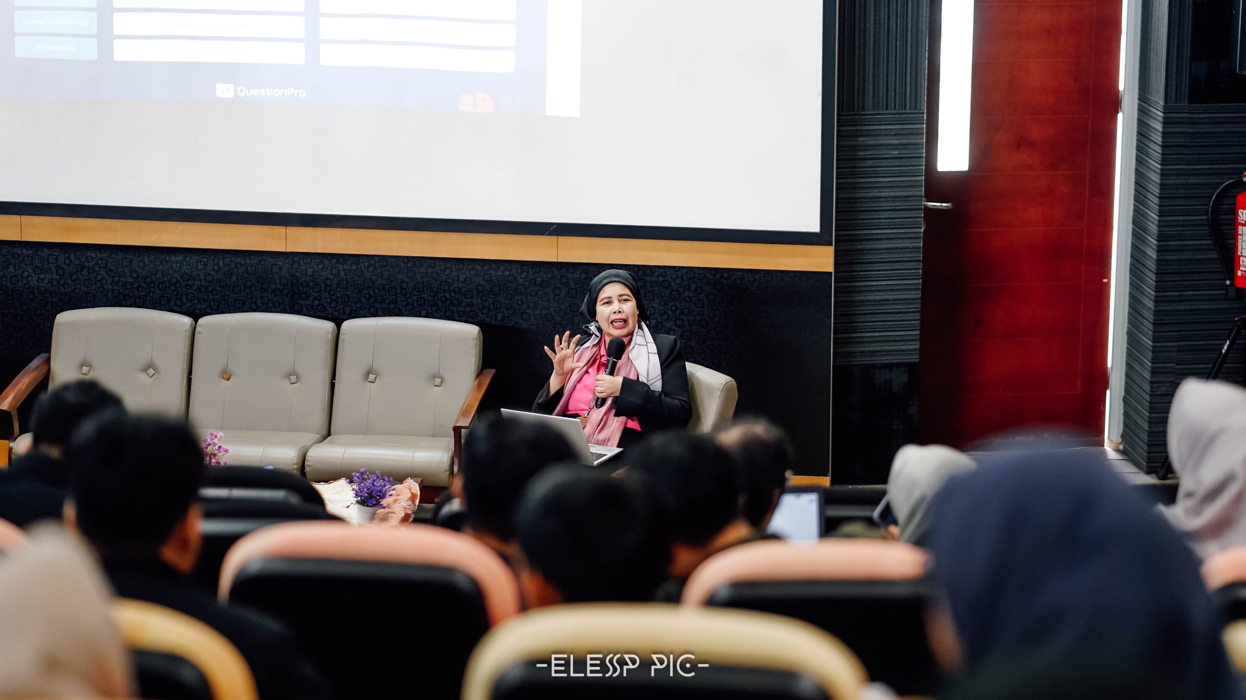 Bimbingan Teknis Riset Kuantitatif dan Kualitatif